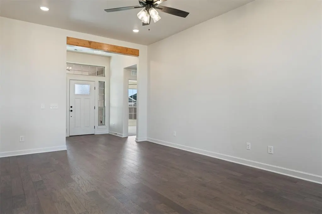 Photo 16 — 13325 SW 8th Street, Yukon, OK 73099