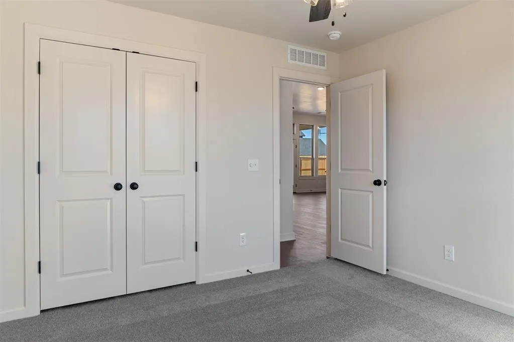 Photo 24 — 13325 SW 8th Street, Yukon, OK 73099
