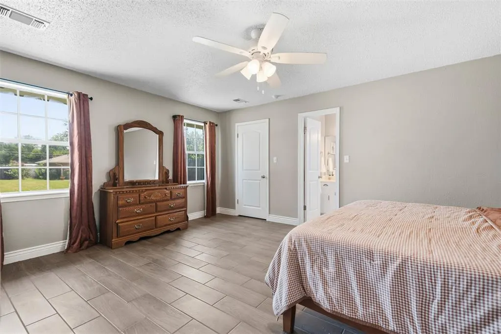 Photo 18 — 1900 8th NW, Ardmore, OK 73401