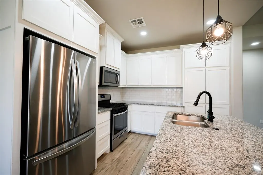 Photo 10 — 2105 Longhorn Trail, Altus, OK 73521