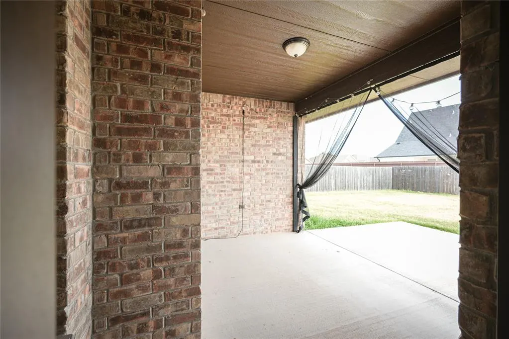 Photo 28 — 2105 Longhorn Trail, Altus, OK 73521