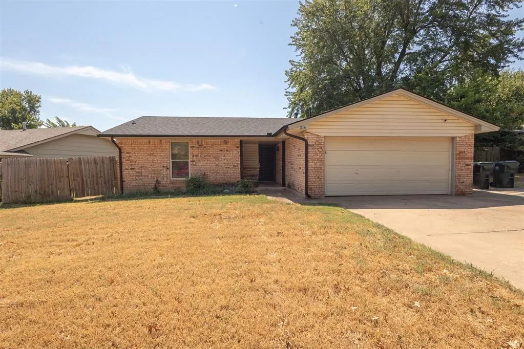 Front exterior — 214 Shadybrook Place, Oklahoma City, OK 73110