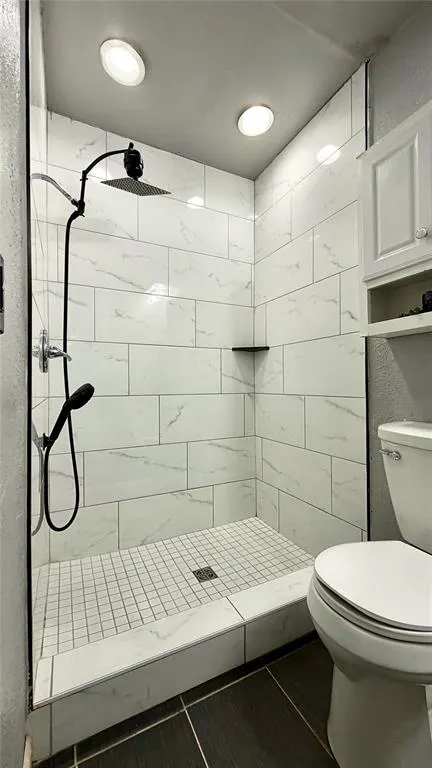 Photo 4 — 214 Shadybrook Place, Oklahoma City, OK 73110