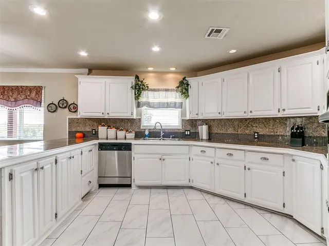 Photo 8 — 14601 Joseph Avenue, Luther, OK 73054