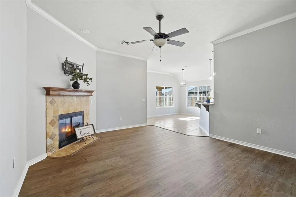 Photo 9 — 407 NW Granite Avenue, Cache, OK 73527