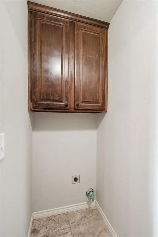 Photo 40 — 407 NW Granite Avenue, Cache, OK 73527