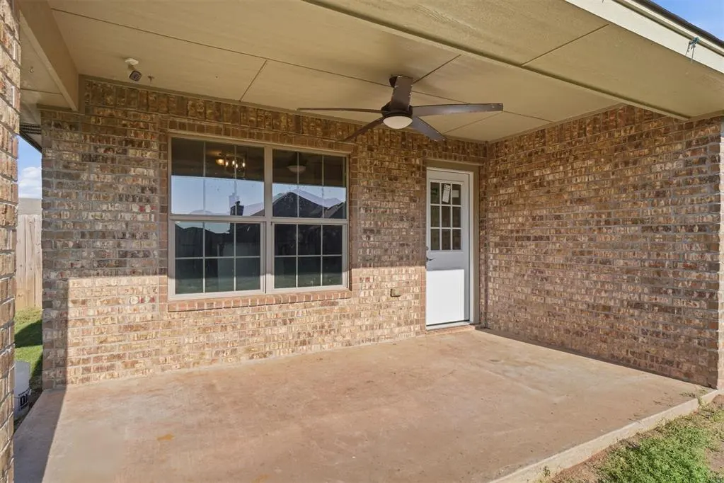 Photo 42 — 407 NW Granite Avenue, Cache, OK 73527