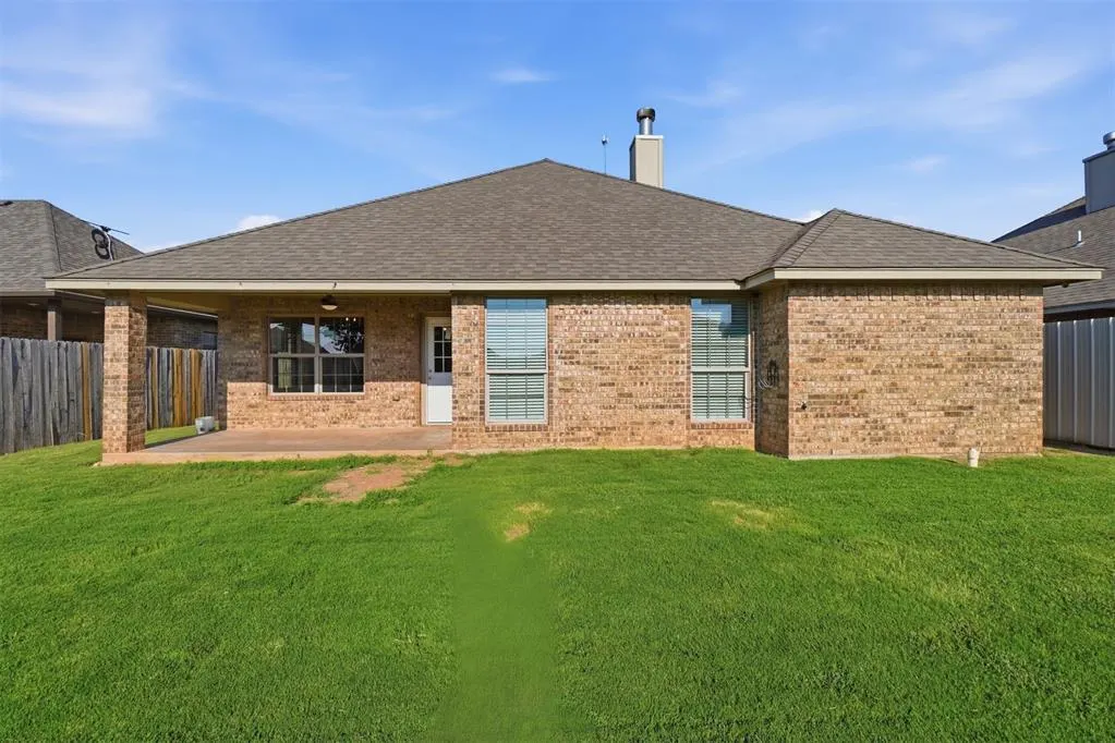 Photo 43 — 407 NW Granite Avenue, Cache, OK 73527