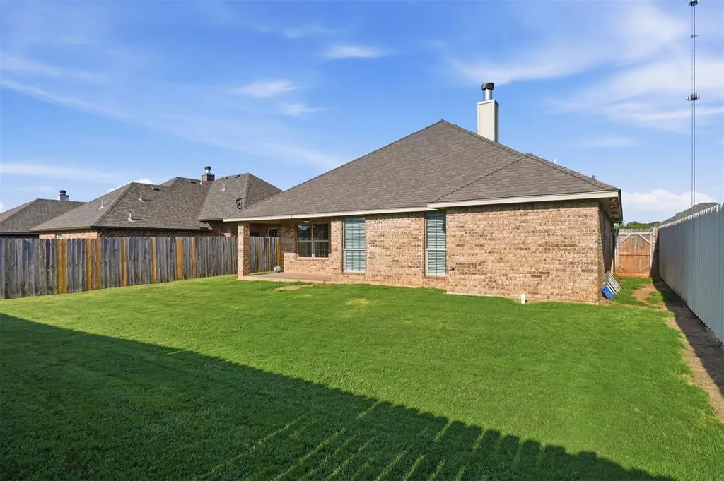 Photo 45 — 407 NW Granite Avenue, Cache, OK 73527