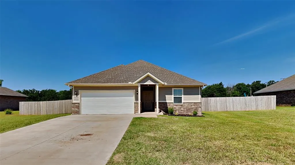Front exterior — 11659 Split Oak Circle, Guthrie, OK 73044