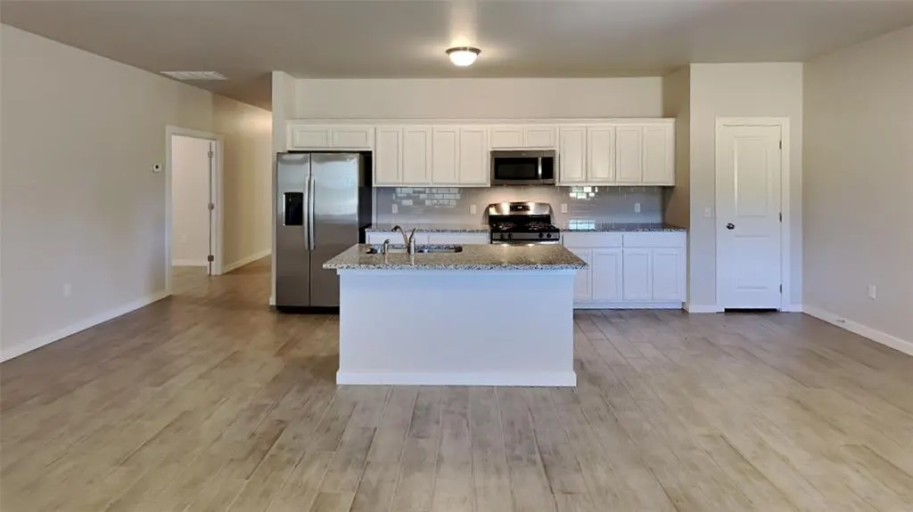 Photo 7 — 11659 Split Oak Circle, Guthrie, OK 73044