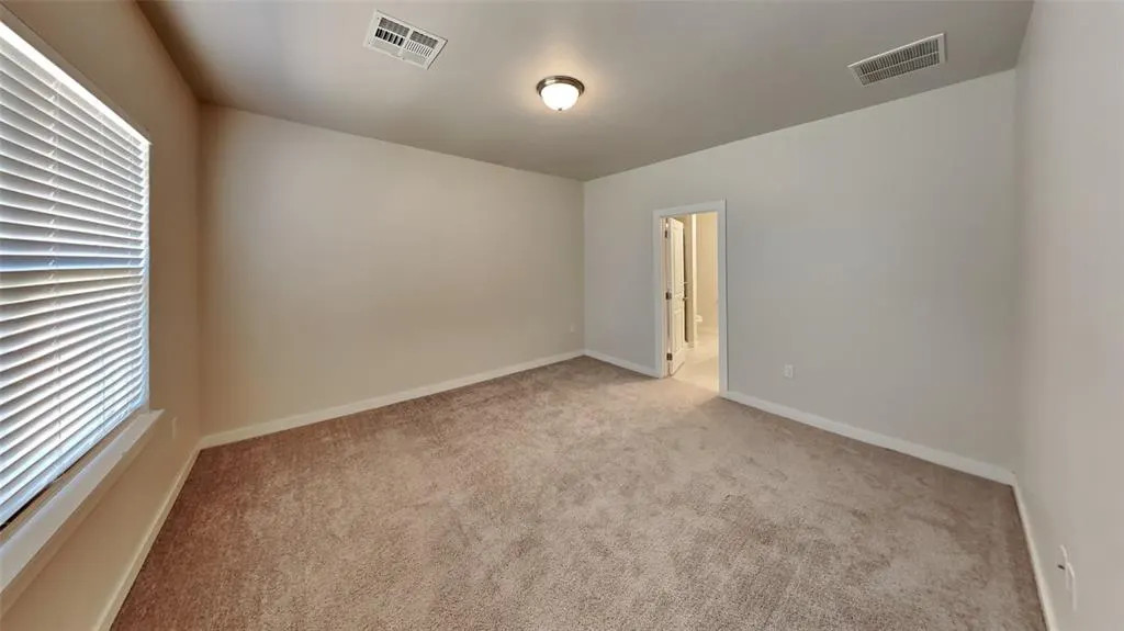 Photo 11 — 11659 Split Oak Circle, Guthrie, OK 73044