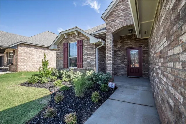 Photo 2 — 8701 SW 66TH Place, Oklahoma City, OK 73169