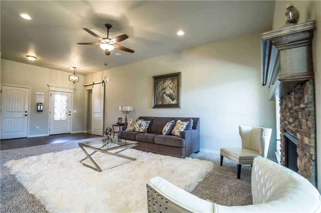 Photo 4 — 8701 SW 66TH Place, Oklahoma City, OK 73169