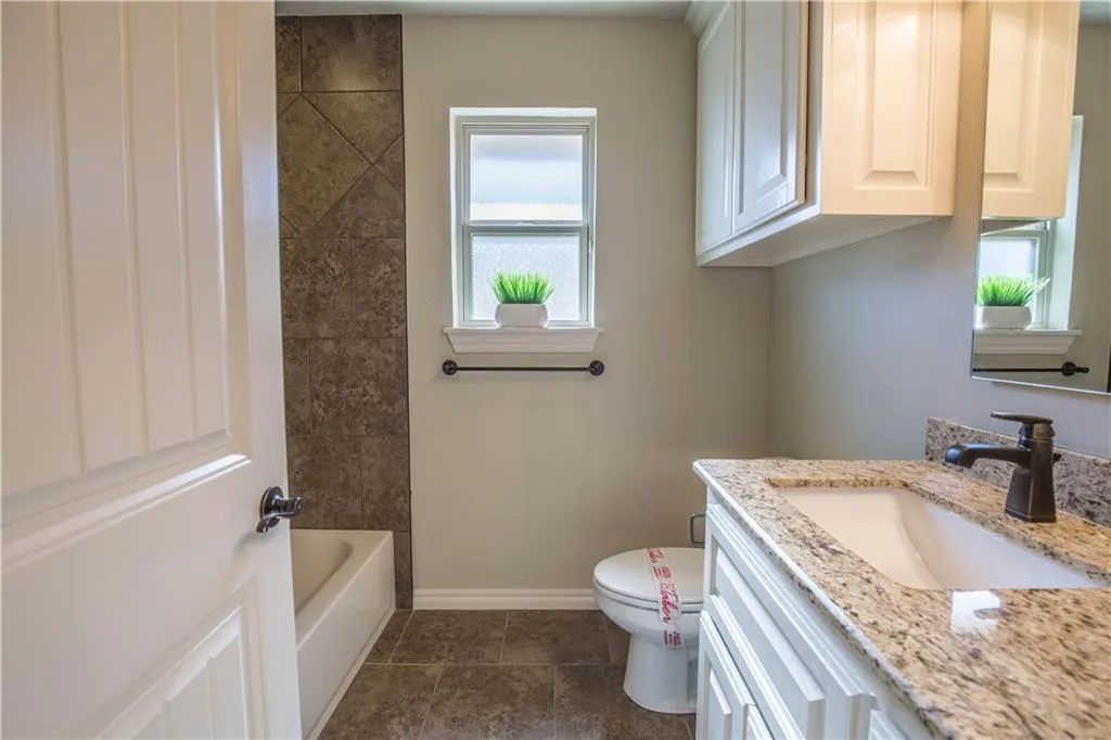 Photo 12 — 8701 SW 66TH Place, Oklahoma City, OK 73169