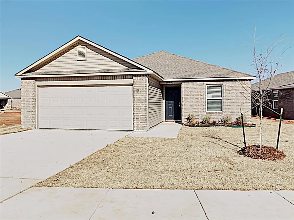 Front exterior — 10705 SW 23rd Terrace, Yukon, OK 73099
