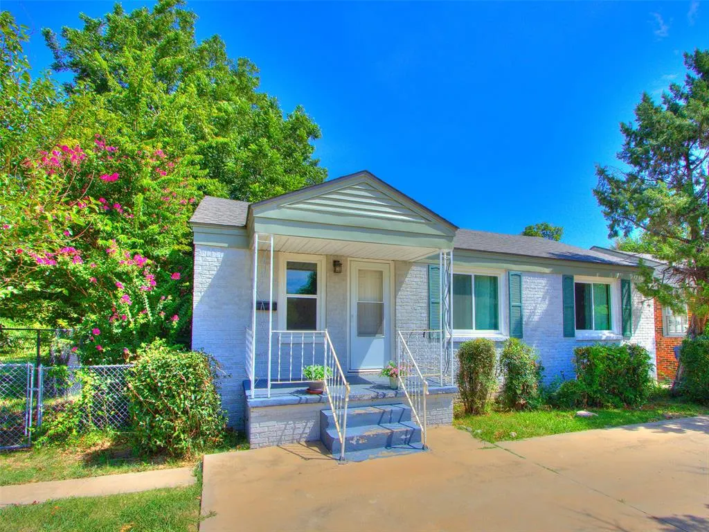Photo 3 — 2329 NW 33rd Street, Oklahoma City, OK 73112