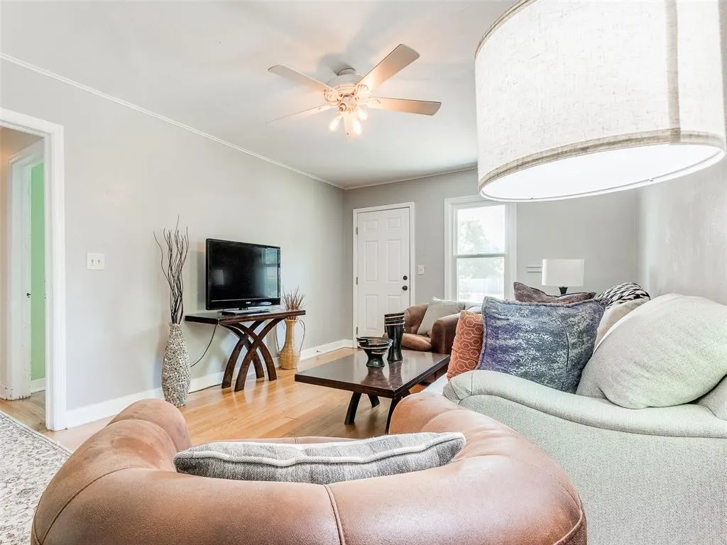 Photo 6 — 2329 NW 33rd Street, Oklahoma City, OK 73112