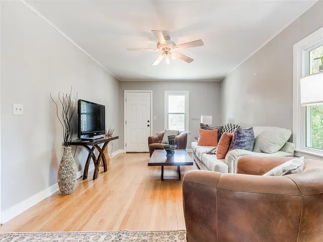 Photo 7 — 2329 NW 33rd Street, Oklahoma City, OK 73112