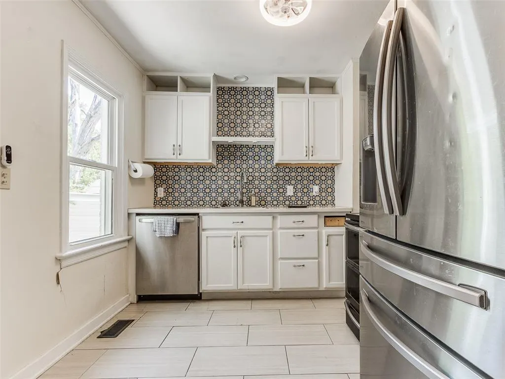 Photo 12 — 2329 NW 33rd Street, Oklahoma City, OK 73112
