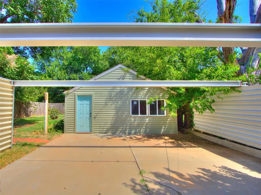 Photo 41 — 2329 NW 33rd Street, Oklahoma City, OK 73112