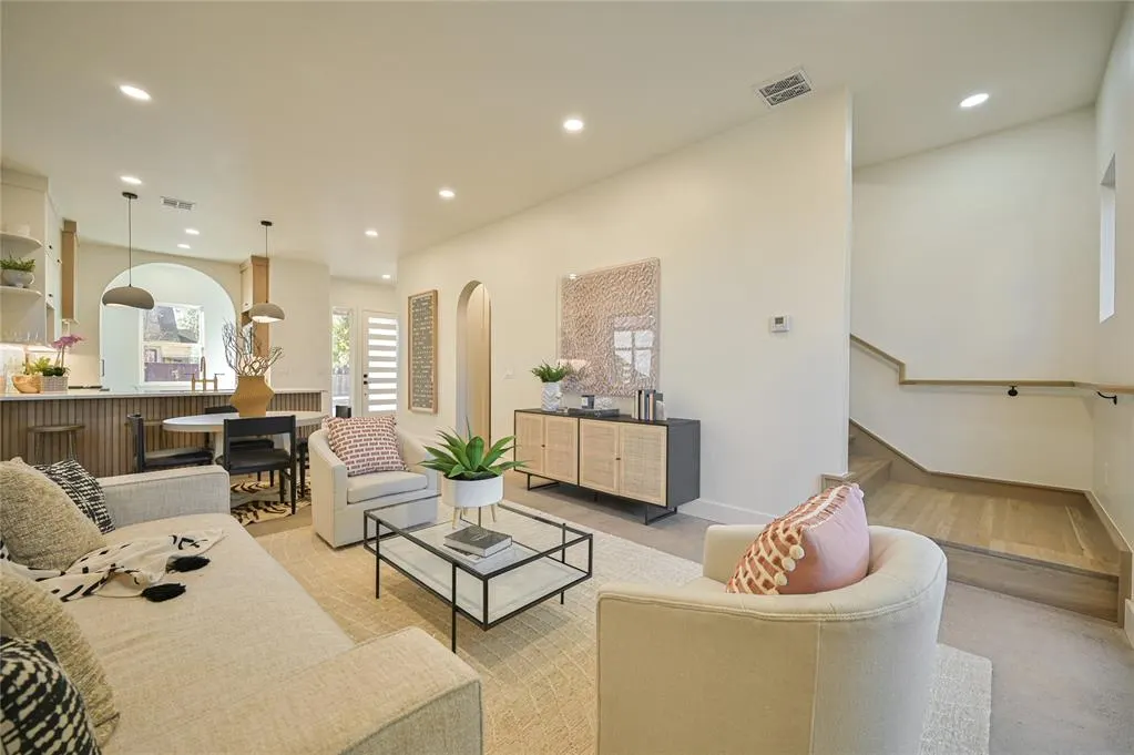 Photo 13 — 4208 N Military Avenue, Oklahoma City, OK 73118
