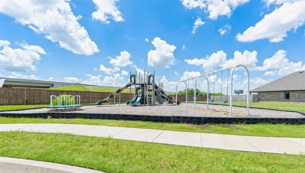 Photo 22 — 2604 Kathleens Crossing, Yukon, OK 73099