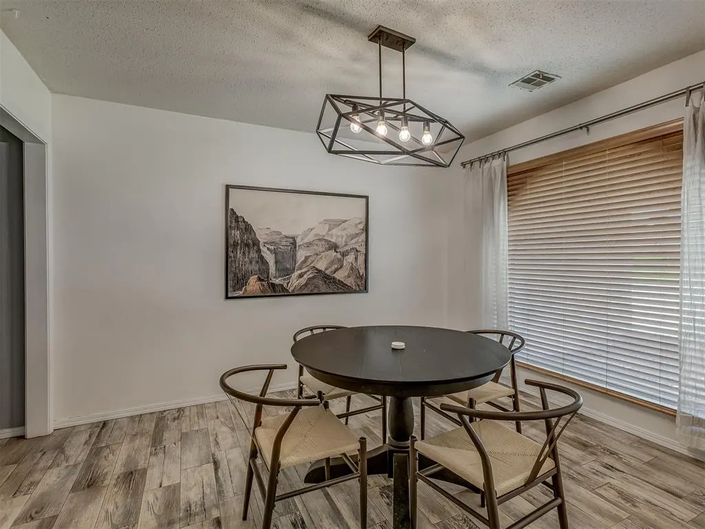 Photo 11 — 10220 Little Pond Drive, Oklahoma City, OK 73162