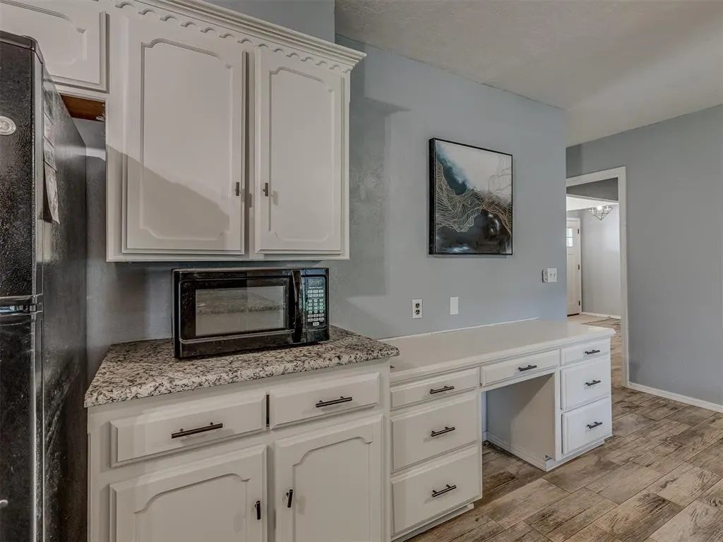 Photo 19 — 10220 Little Pond Drive, Oklahoma City, OK 73162