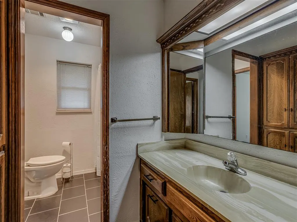 Photo 36 — 10220 Little Pond Drive, Oklahoma City, OK 73162