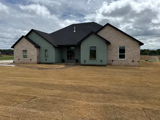 Front exterior — 1169 Wolf Creek Drive, Blanchard, OK 73010