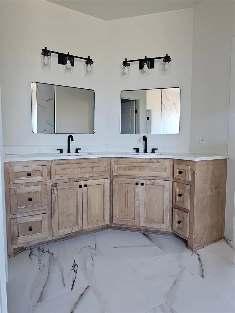 Photo 20 — 1169 Wolf Creek Drive, Blanchard, OK 73010