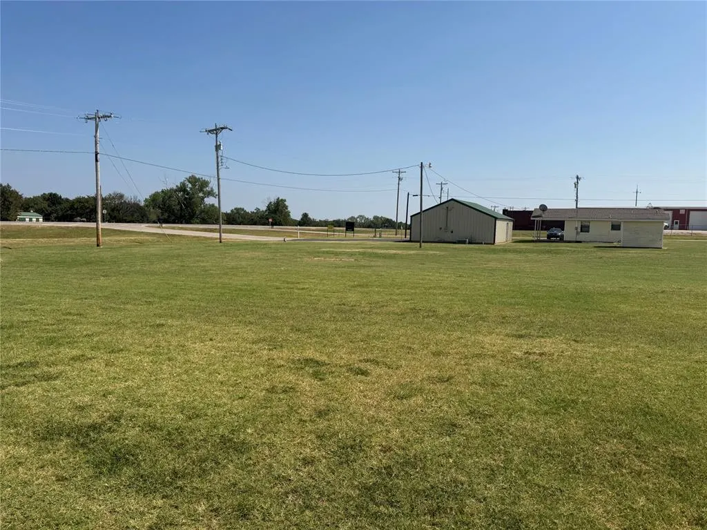 Photo 7 — 55928 Moccasin Trail, Prague, OK 74864