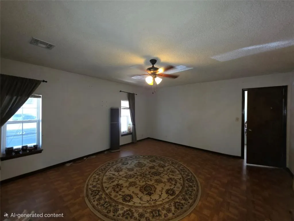 Photo 4 — 4704 SE 50th Street, Oklahoma City, OK 73135