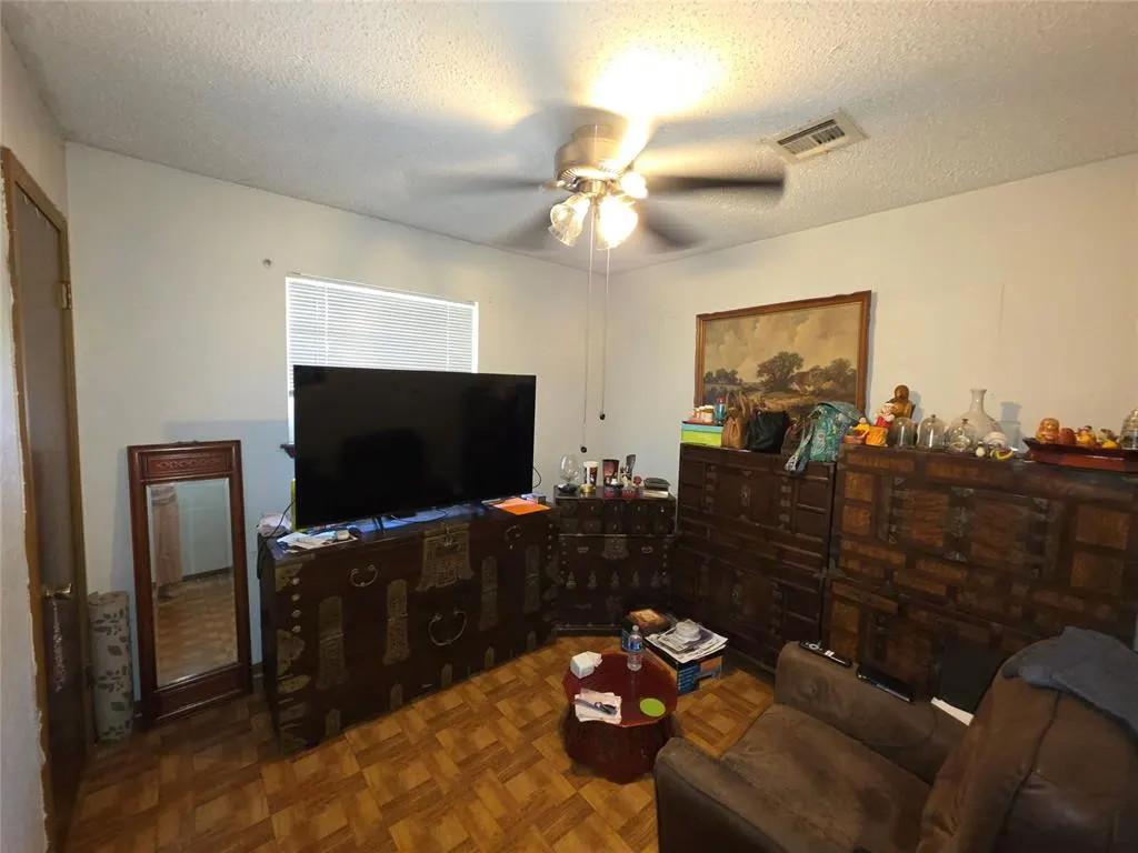 Photo 9 — 4704 SE 50th Street, Oklahoma City, OK 73135