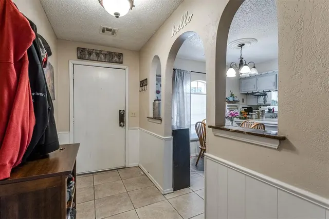 Photo 7 — 632 Wood Crest Street, Oklahoma City, OK 73160