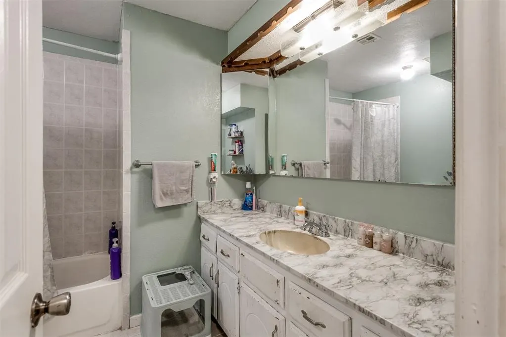 Photo 27 — 632 Wood Crest Street, Oklahoma City, OK 73160