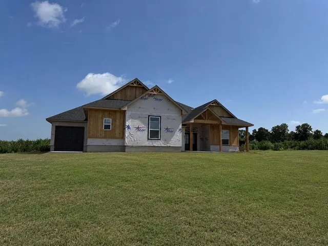 Photo 3 — 2434 Wolf Creek Bend, Blanchard, OK 73010