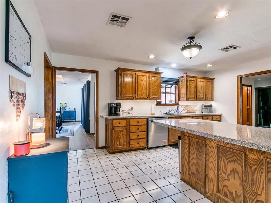 Photo 10 — 3150 Rolling Hills Drive, Blanchard, OK 73010