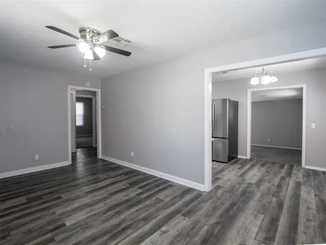 Photo 7 — 220 W Jacobs Drive, Oklahoma City, OK 73110