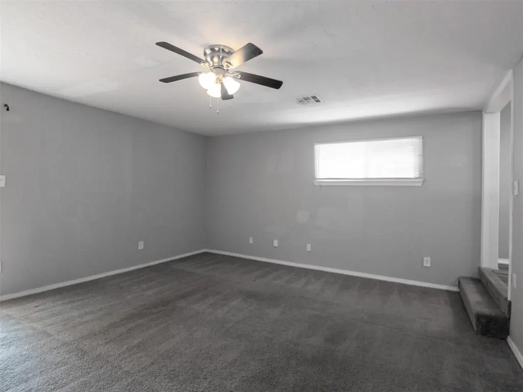 Photo 21 — 220 W Jacobs Drive, Oklahoma City, OK 73110