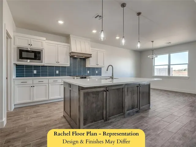 Photo 3 — 14400 Center Village Way, Piedmont, OK 73078