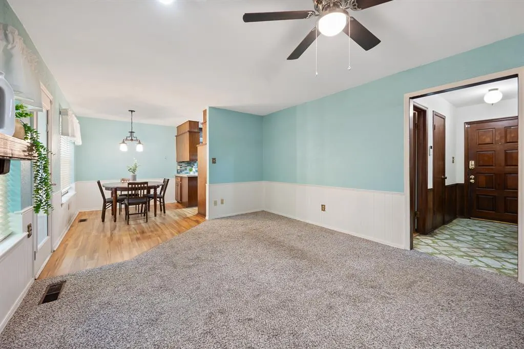 Photo 7 — 1709 Sandalwood Drive, Norman, OK 73071