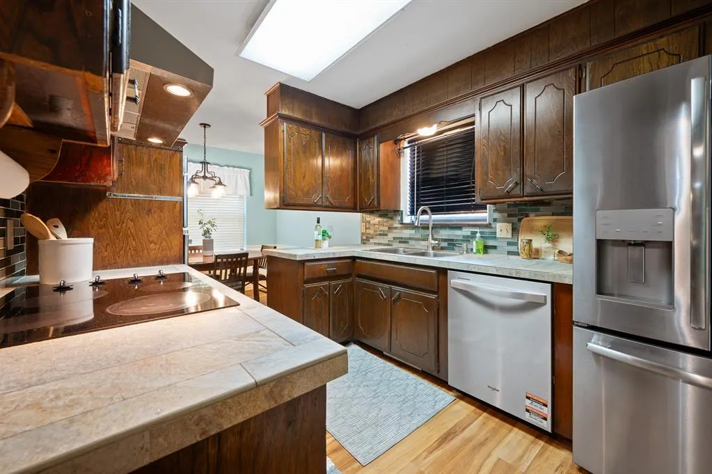 Photo 14 — 1709 Sandalwood Drive, Norman, OK 73071