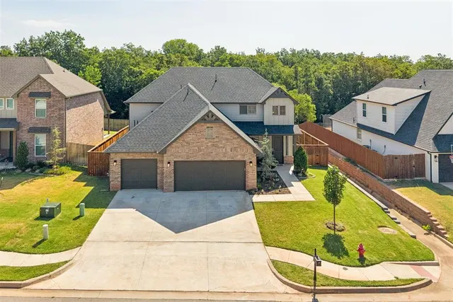 Photo 6 — 4300 Luke Lane, Edmond, OK 73034