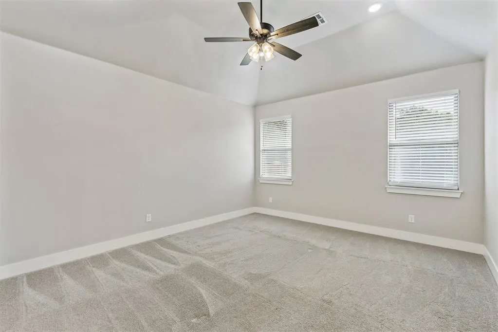 Photo 18 — 4300 Luke Lane, Edmond, OK 73034