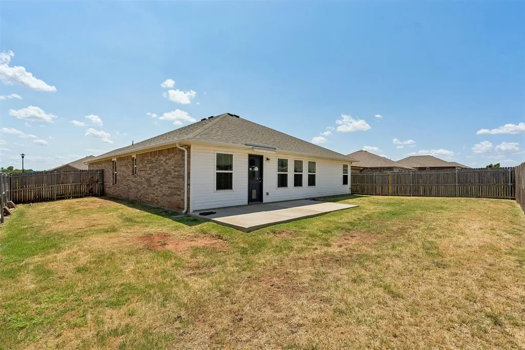 Photo 2 — 11701 NW 135th Street, Piedmont, OK 73078