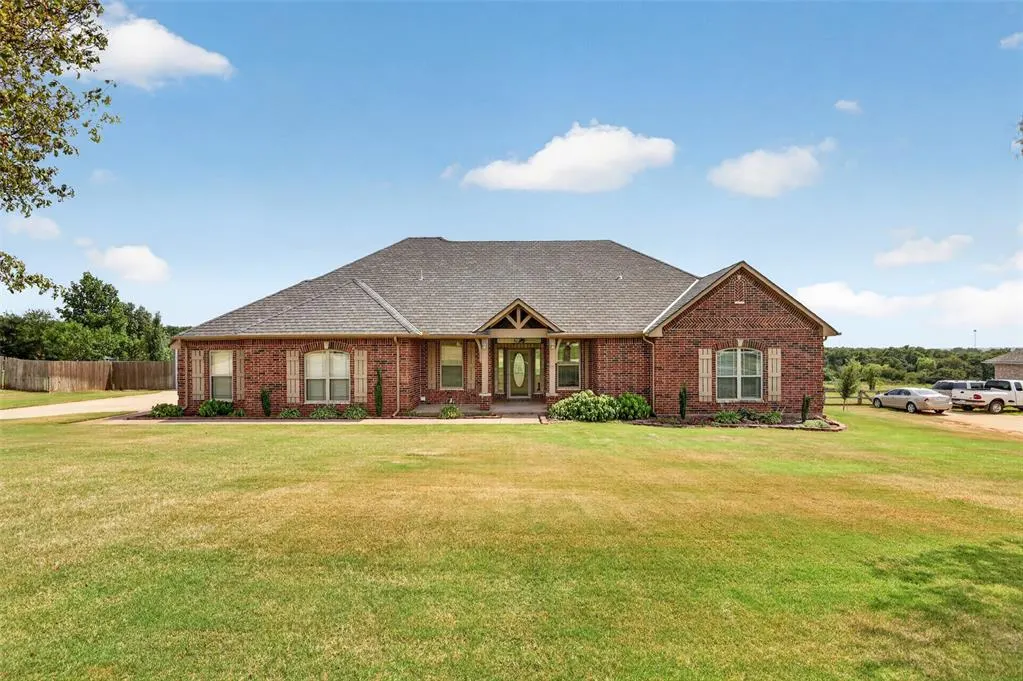 Photo 3 — 1765 Twin Spires Trail, Guthrie, OK 73044