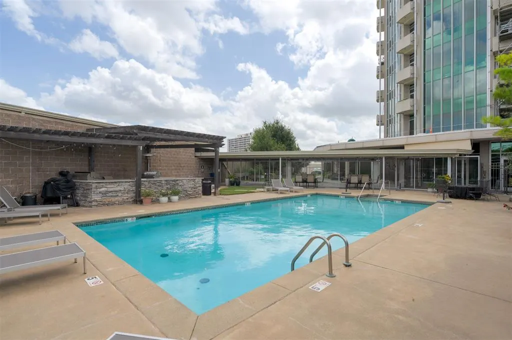 Photo 5 — 5900 Mosteller Drive 181, Oklahoma City, OK 73112