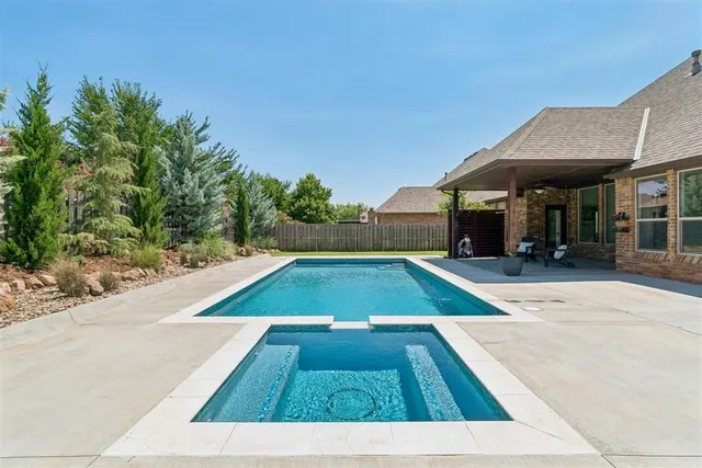 Photo 4 — 4640 Silver Charm Lane, Edmond, OK 73025
